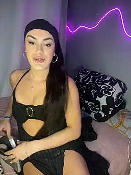 BabyBruna online show from June 27, 1:50 am