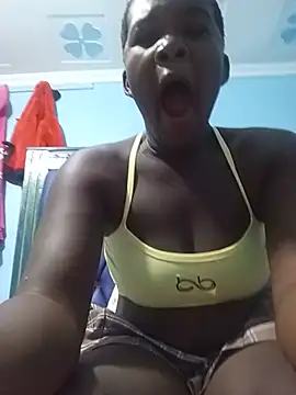 Sassylilmama online show from August 4, 10:27 pm