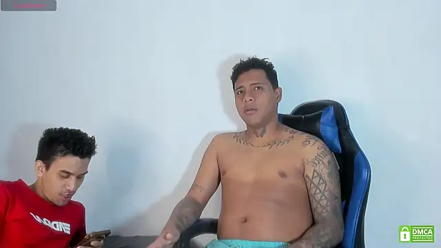 Alejandro and Deiby online show from July 27, 8:17 pm