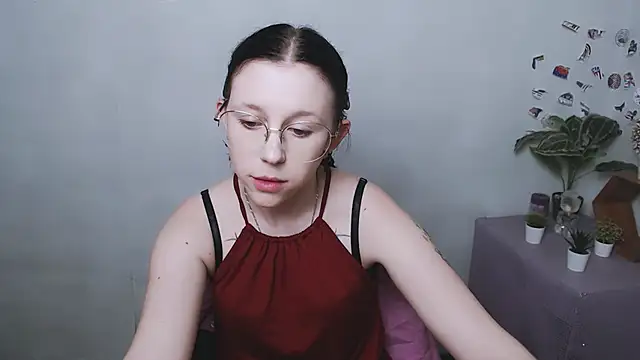 AniMay77 online show from June 12, 3:09 pm