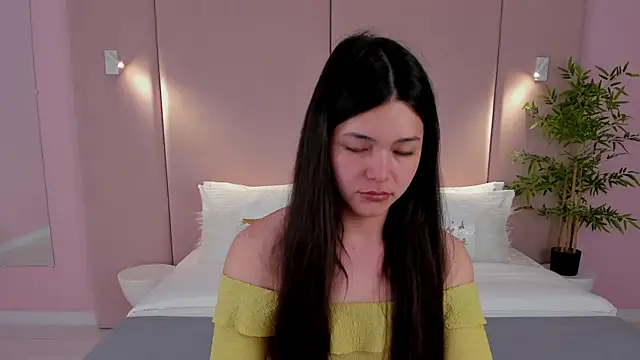 MaddieMeyer online show from July 31, 3:51 am