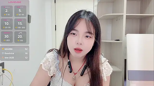 hellokiki99 online show from June 13, 5:16 am