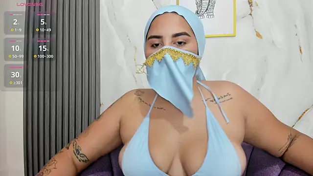 Nadia Sammur online show from June 14, 2:24 am