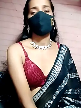 nisarani54321 online show from July 28, 7:39 pm