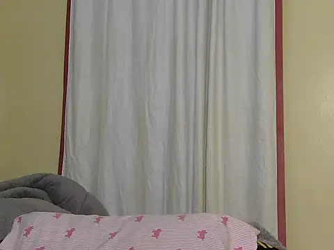 kittypiee online show from July 24, 11:55 pm