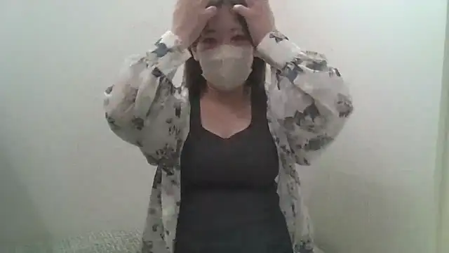 saki cute online show from June 29, 6:53 am