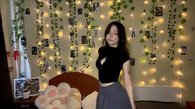 yanashowsy online show from June 21, 4:44 pm