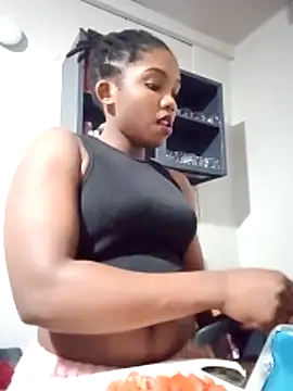 Diamond Shannel online show from June 18, 4:01 pm