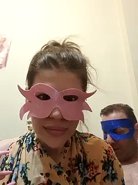 babygirll13 online show from June 29, 8:30 pm