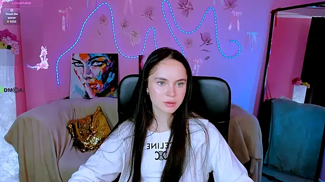 vanesa lux online show from July 14, 6:07 am