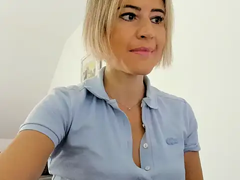 Ssoniaaa online show from September 12, 12:45 pm