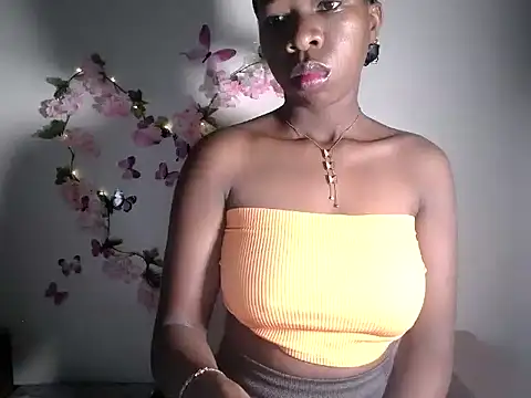 MaliciaRose online show from July 3, 4:46 pm