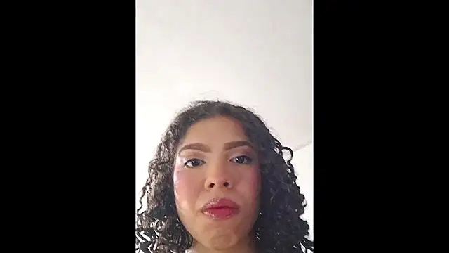 Pineappleflipped online show from August 2, 2:36 am