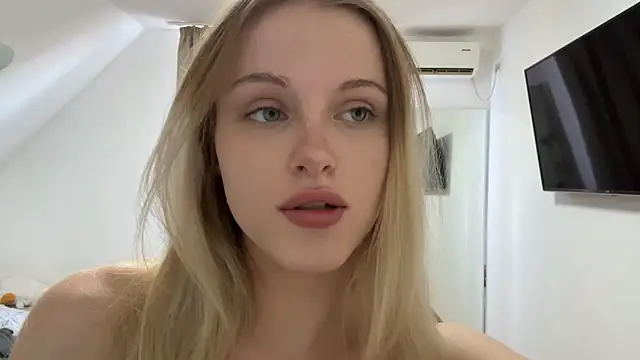 UnwedGrist online show from June 24, 12:48 pm