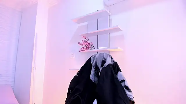 AylinLove  online show from August 1, 11:34 am
