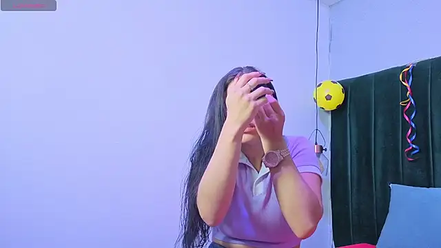 Emma-Burning online show from July 14, 1:16 pm