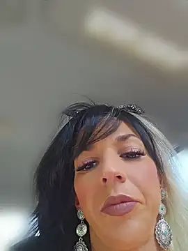 lil jiggly online show from July 21, 8:20 pm
