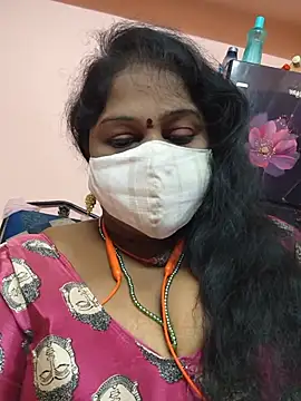 yalini1431 online show from July 25, 9:22 pm