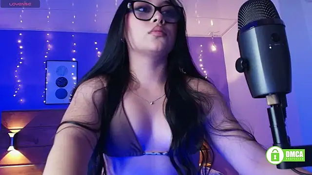 juanita martel online show from June 23, 9:46 pm