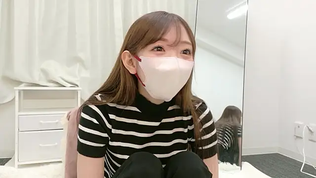 miuchan v online show from July 2, 9:37 am