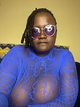 Bustyy Bitch online show from July 6, 3:25 pm