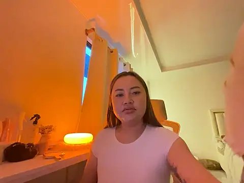 bettygoes online show from June 29, 9:38 am