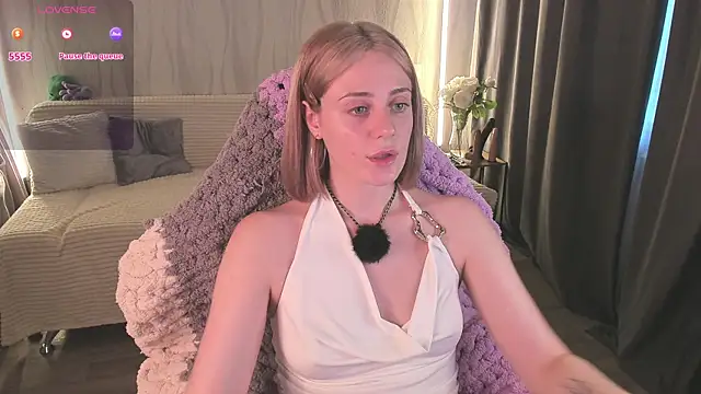 Meowix  online show from July 2, 12:00 pm