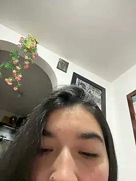 La pelinegraa online show from July 5, 1:34 am