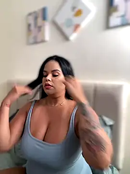 AliceStarshine online show from December 2, 6:32 pm