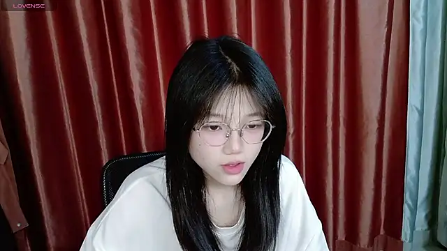 Elowen-6 online show from July 14, 2:38 am