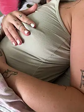 SandyandCharliexxx online show from July 6, 11:37 am