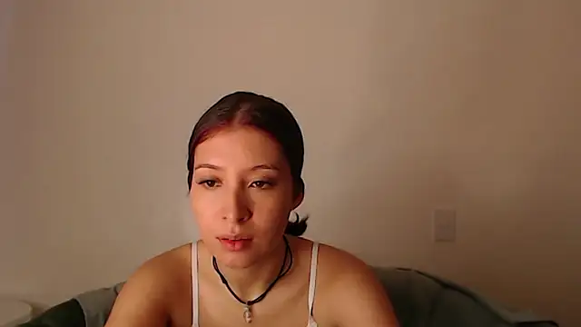 -Ameliee online show from July 7, 1:47 pm