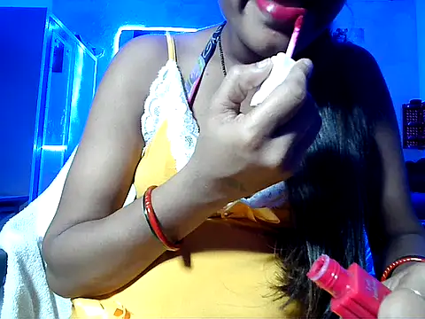 Hotradhika007 online show from July 18, 3:03 pm