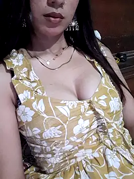Amazing Girl77 online show from August 1, 7:27 pm