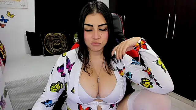 lucy007  online show from November 7, 3:12 am