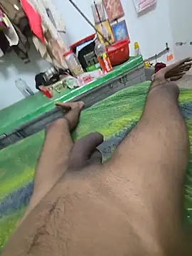 saurabh5272 online show from July 23, 9:23 pm
