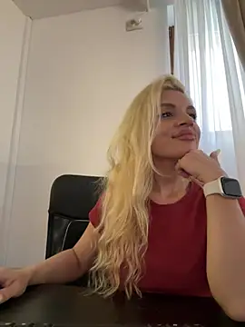 AdelineParadise online show from July 15, 6:29 am