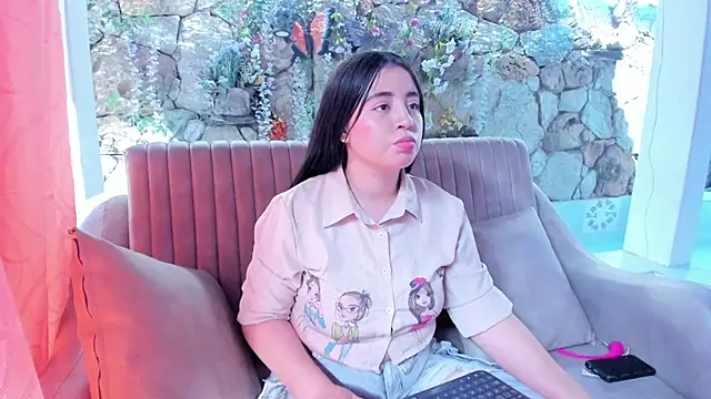 CarolineSoliz online show from July 16, 8:13 pm