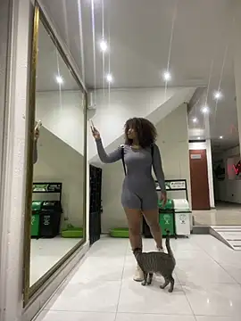 riri brunnete online show from March 20, 4:17 am