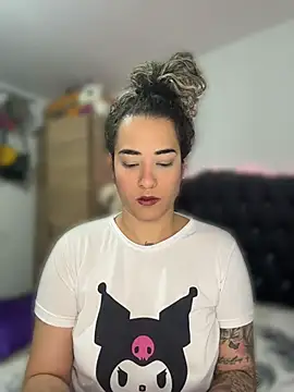 soymargaret14 online show from July 29, 11:49 pm