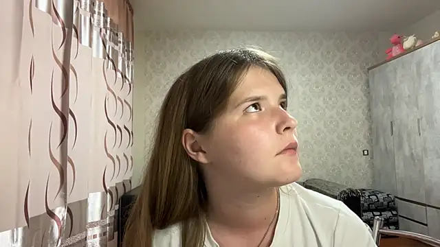 FayePapakostas online show from July 27, 8:55 am