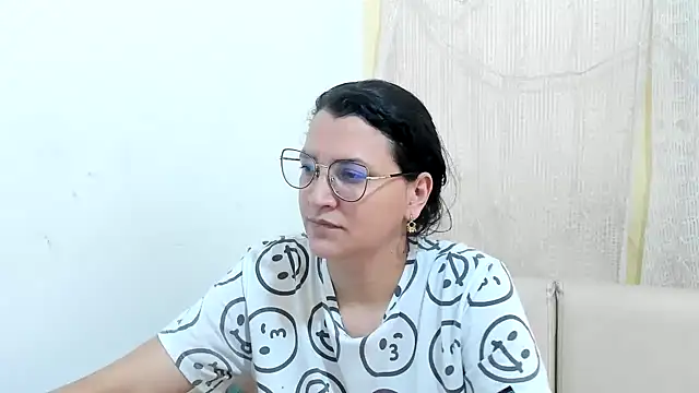 MARILYN GARCIA online show from February 22, 5:03 pm