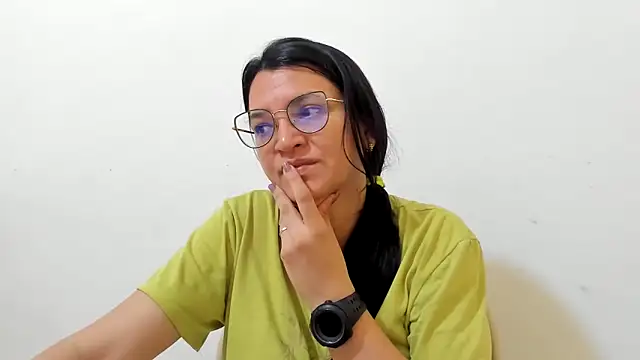 MARILYN GARCIA online show from November 3, 1:48 pm