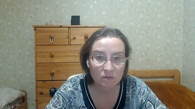 Smart Rose online show from December 19, 10:35 pm