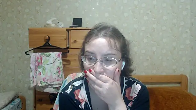 Smart Rose online show from March 6, 10:27 pm