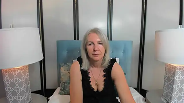 EricaTop online show from June 3, 6:13 pm