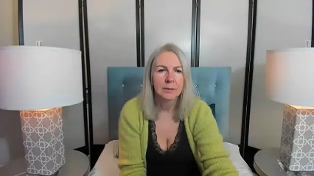 EricaTop online show from February 2, 6:29 pm