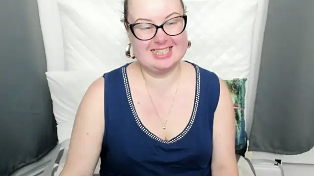 dirtyBonnie online show from January 18, 6:53 am