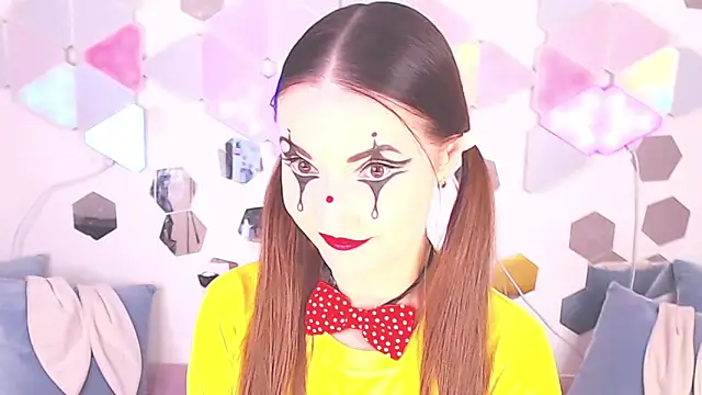 LexiKiss online show from December 2, 10:45 pm