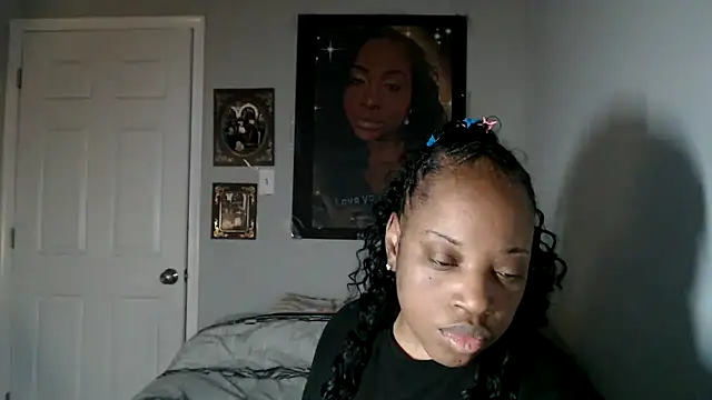 Sexymona1218 online show from October 17, 2:59 am